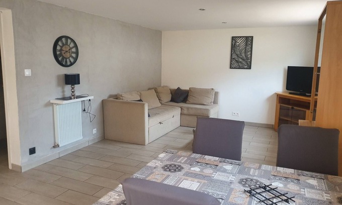 Brem Sur Mer Apartment | Rental T2 65m2 à Brem Sur Mer: 2km de la Mer