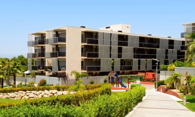 Salou Hotel | Rentalmar Families Paradise Village