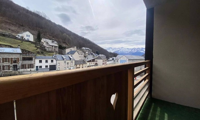 Sers Apartment | Residence Bois De Marie - 3 Rooms for 5 People