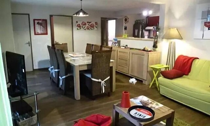 Sers Apartment | Residence Bois De Marie - 4 Rooms for 8 People