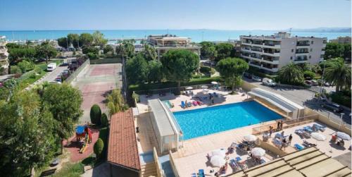 Saint-Laurent-du-Var Apartment | Residence Heliotel Marine - maeva Home