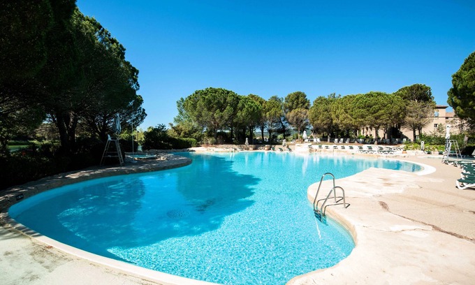 Pont Royal Apartment | Residence Hotel du Golf de Pont Royal - maeva Home - 2 room apartment for 4 people view of the golf course and the Alpilles - Prestige - super Home