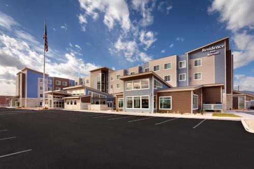 Anchorville Hotel | Residence Inn by Marriott Detroit Sterling Heights