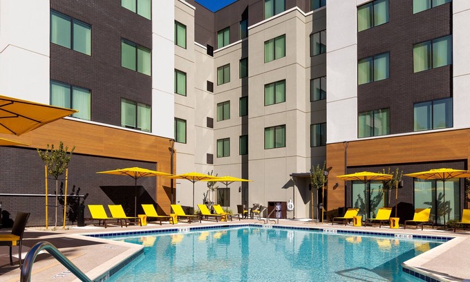 Brea Hotel | Residence Inn by Marriott Anaheim Brea