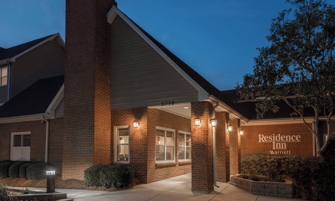 Savannah Hotel | Residence Inn by Marriott Savannah Midtown