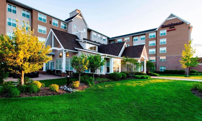Bedford Park Hotel | Residence Inn Chicago Midway Airport