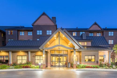 Beaumont Residential Hotel | Residence Inn Lexington Keeneland/Airport