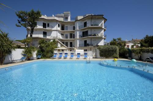 Porto d'Ascoli Apartment | Residence Acquamarina