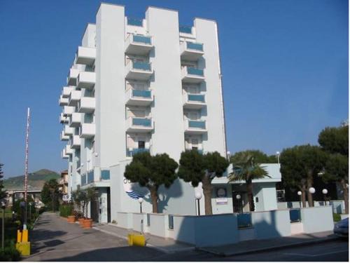 Porto d'Ascoli Apartment | Residence Danubio