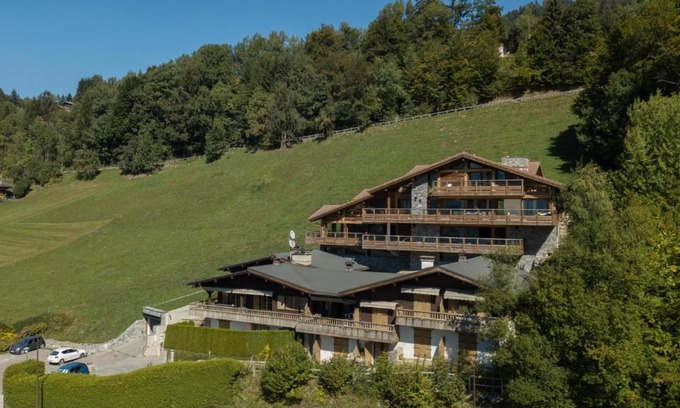 Saint-Jean-de-Sixt Apartment | Residence le Dahu