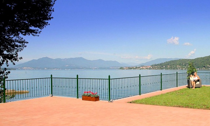 Meina Villa | Residence located on the shores of Lake Maggiore.