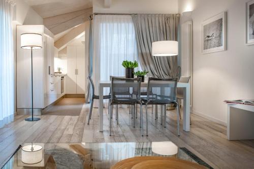 Riccione Apartment | Residence Lungomare - Charming apartments