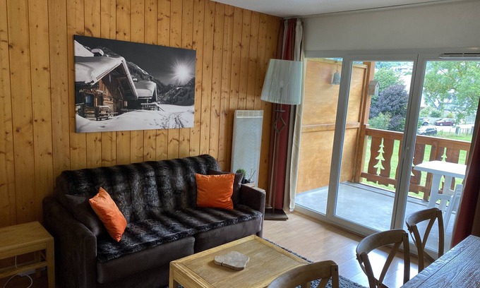 Luz-Saint-Sauveur Apartment | Residence Luz St. Sauveur - Mountain home - Cures