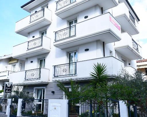 Riccione Apartment | Residence Marlin