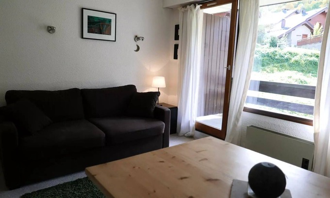Valloire Apartment | Residence Plan Soleil - Studio cabin 4 persons 1* West exposure