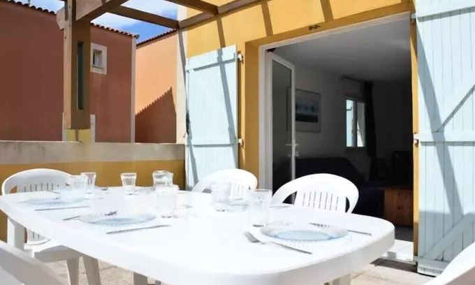 Narbonne-Plage Villa | Residence Plein Sud I - 3 room pavilion, 6 beds, Narbonne Beach