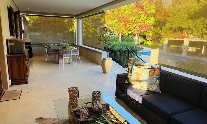 Franschhoek Bed & Breakfast | Residence Vive La Vie