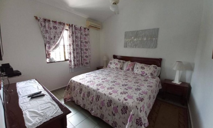 La Esplanada Apartment | Residencial Estephany - One-Bedroom Apartment 3