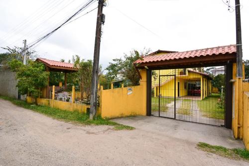 Sao Joao do Rio Vermelho Apartment | Residencial Maricota - NDI004