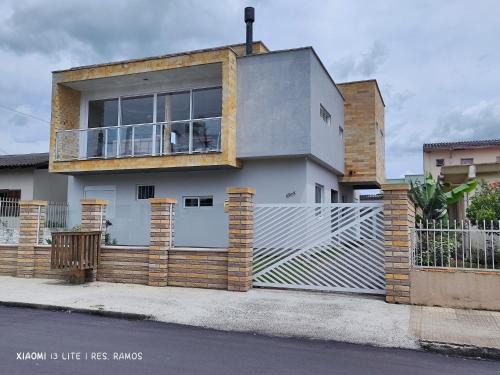 Torres House | Residencial Ramos AP 01