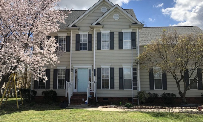 Harrisburg House | Residential Home with Pool