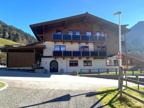 Viehhofen Apartment | Residenz am Erzbach Top 2A