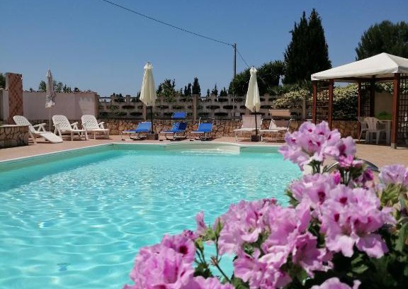 Alghero Apartment | Residenza agrituristica Santa Lucia con piscina