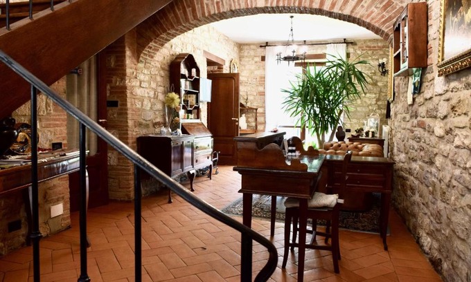 Gubbio Bed & Breakfast | Residenza Le Logge