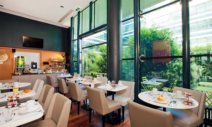 Bois-Colombes Apartment | Residhome Monceau