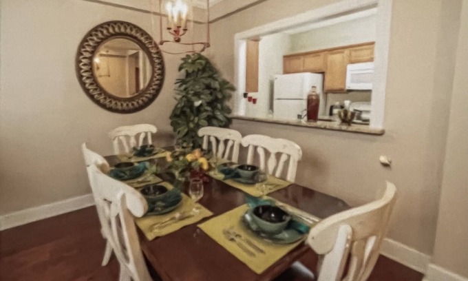 Lackey Resort | Resort accommodations adjacent to theme park!
