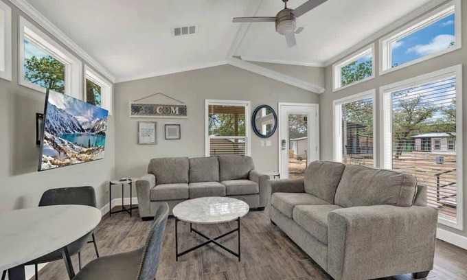 Fredericksburg Cottage | Resort at Fredericksburg Unit 29