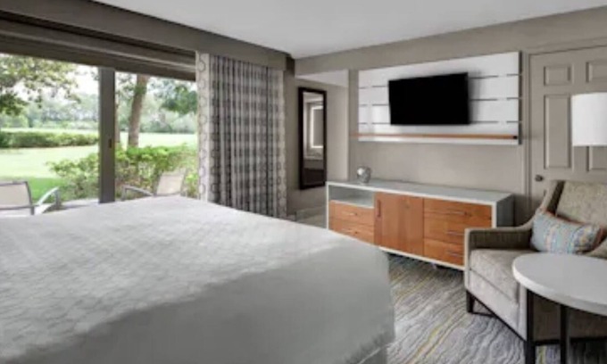 Upper Grand Lagoon Resort | Resort bayside and spa with golfing court.