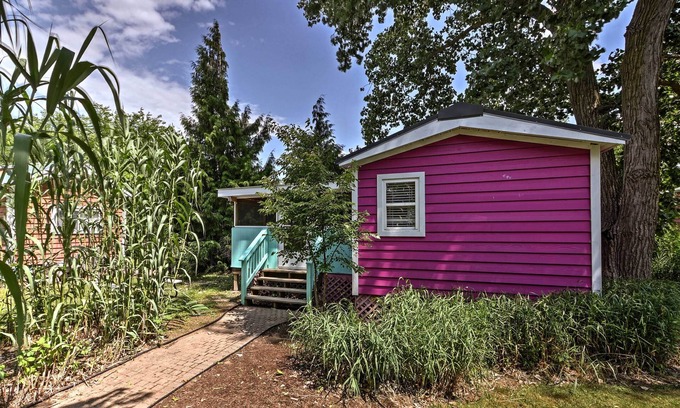 Put-in-Bay Cabin | Resort Cabin 1 Mi to Middle Bass Island State Park