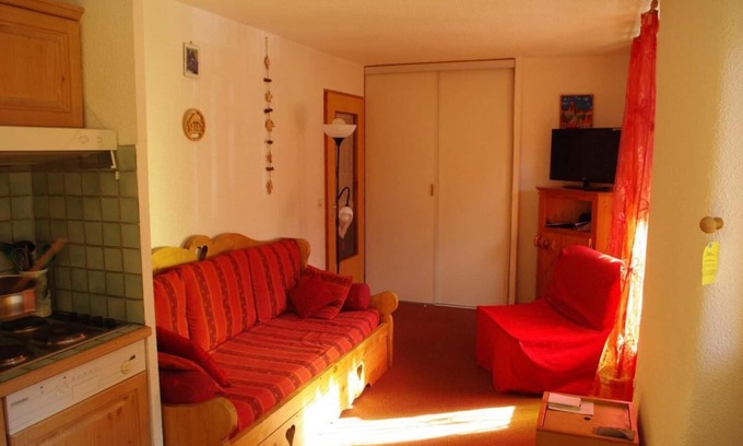 Valloire Apartment | Resort center, 1st floor, balcony, tv, ski locker, 23m², Valloire