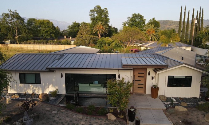 Ojai House | Resort Living 100 yards from the 5 Star Ojai Valley Inn and Spa
