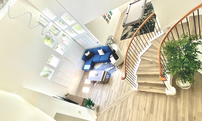 Green Valley North House | Resort style home. Pool/Spa/Wet deck. 10 min. from airport/strip