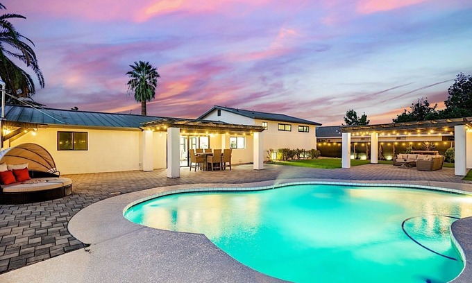 Scottsdale Country Acres House | Resort-Style Home w/Private Heated Pool-Old Town