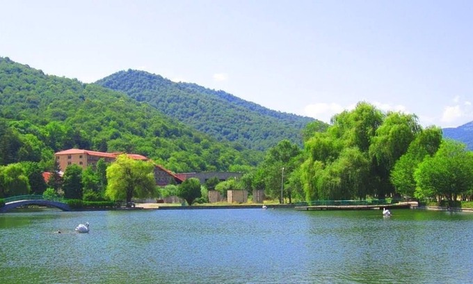 Dilijan House | Rest House in Dilijan
