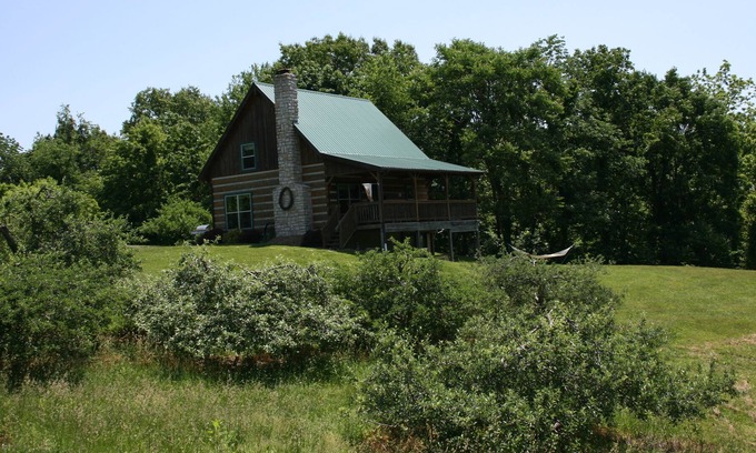 White Cottage Cabin | Rest & relax in a fully furnished cabin on a working orchard and vineyard.