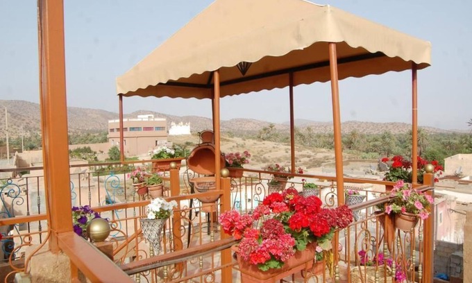 Tiout House | Restaurant Chambre D'hote Igrane