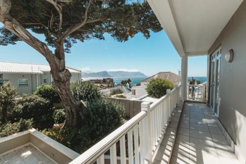 Simon's Town Apartment | Restore your Soul, Boulders Beach, Seaforth, Simon's Town