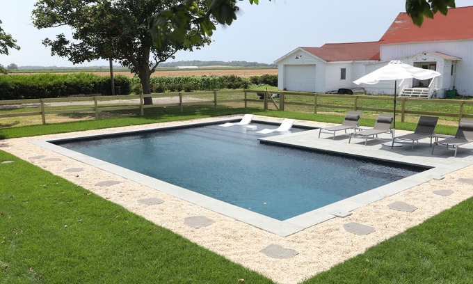 Cutchogue House | Restored Farmhouse in The Heart of Wine and Farm Country