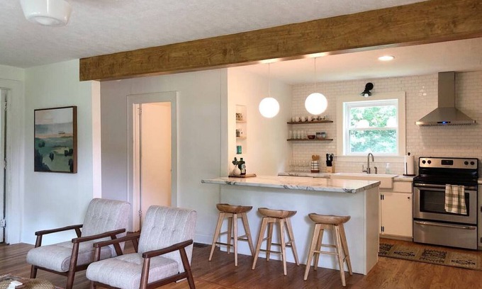 Knoxville House | Restored Schoolhouse near Downtown & UT Campus