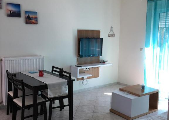 Petaloudes Apartment | Retas apartment