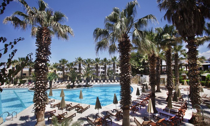Adelianos Kampos Hotel | Rethymno Palace