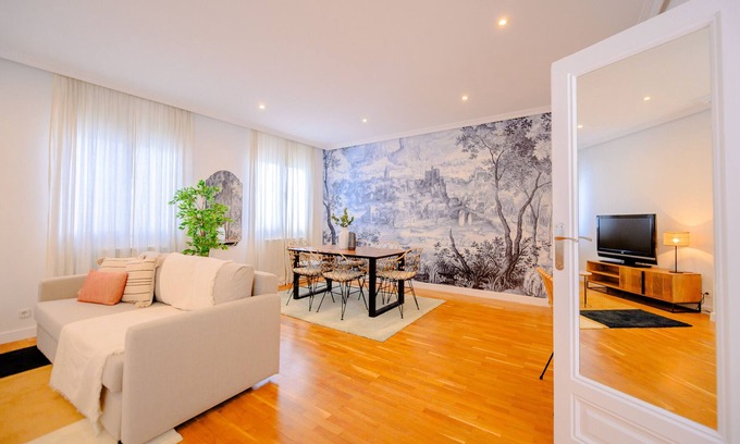 Jeronimos Apartment | Retiro Park