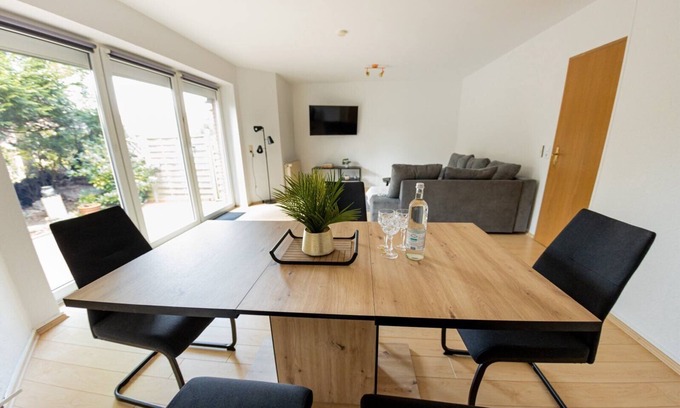 Hinte House | Retreat between city & coast