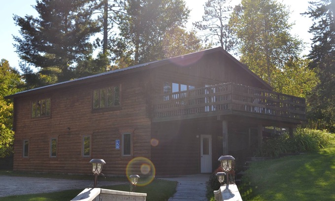 Deer River House | Retreat Center on pristine Deer Lake