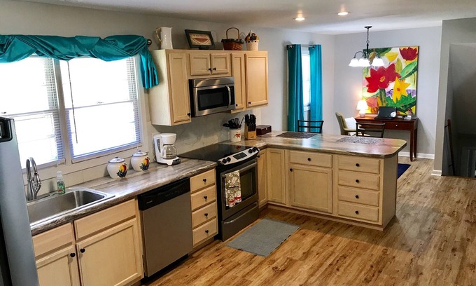 Florence House | Retreat on Roxie - Welcome Home!