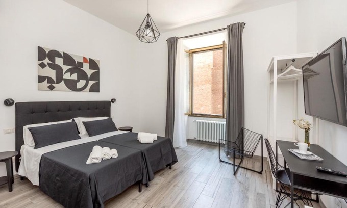 Marsala Apartment | Retro Flat Termini